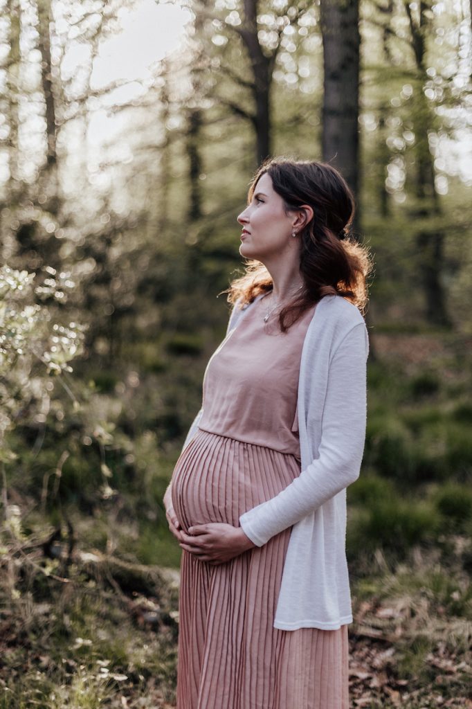 babybauchfotografie düsseldorf, babybauch shooting düsseldorf, Babybauch Shooting Ratingen, Babybauch Shooting Mettmann